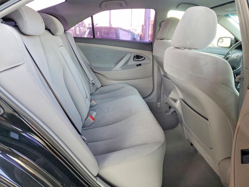 2009 Toyota Camry le