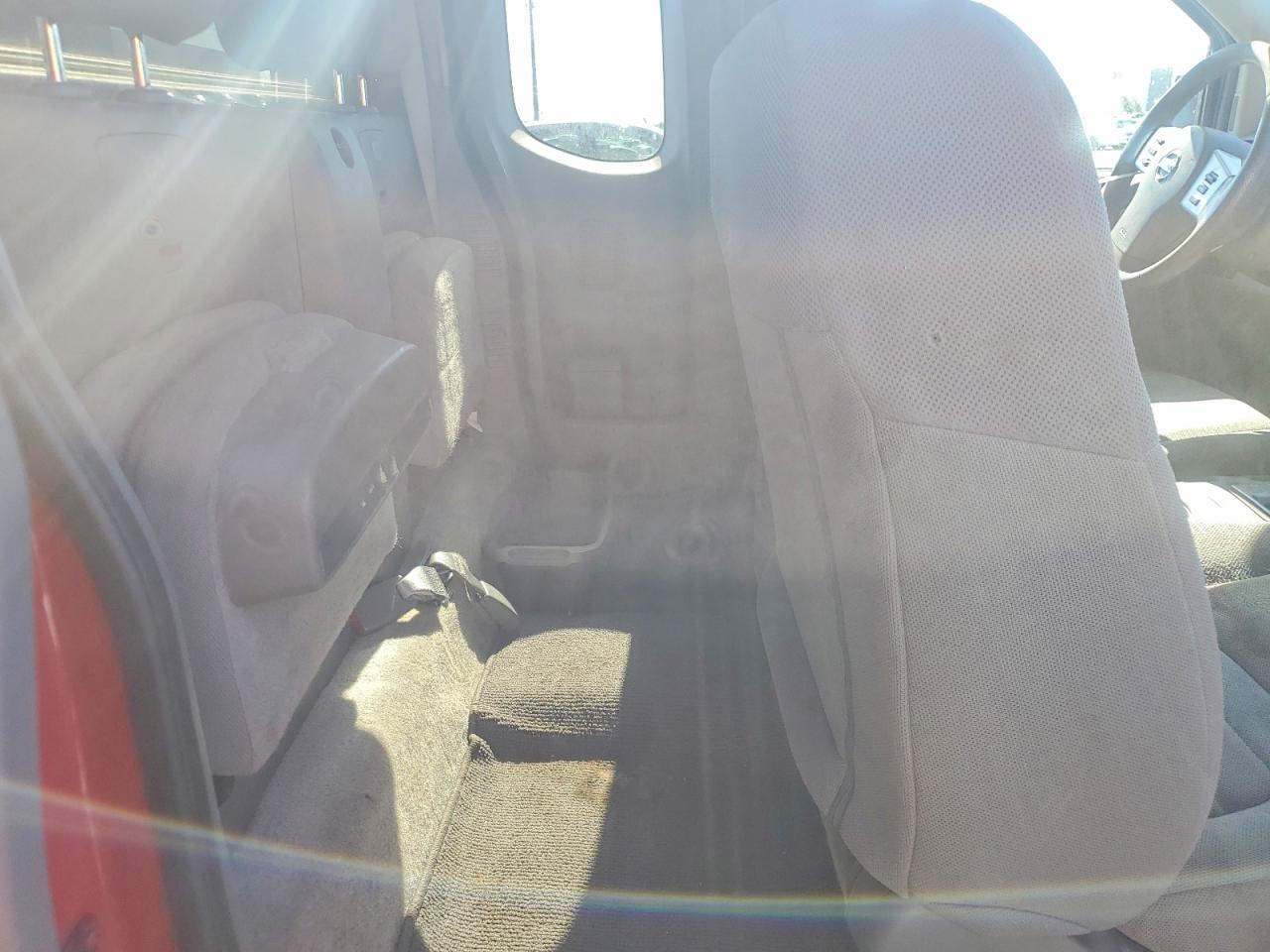 2017 Nissan Frontier s