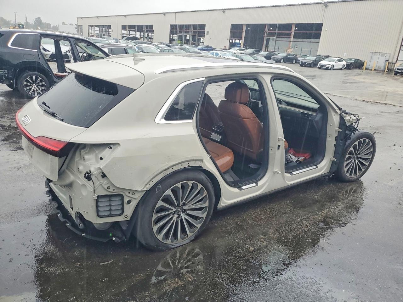 2019 Audi E-tron Prestige