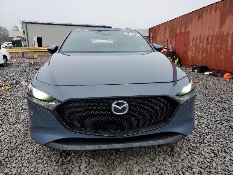 2019 Mazda 3 Premium