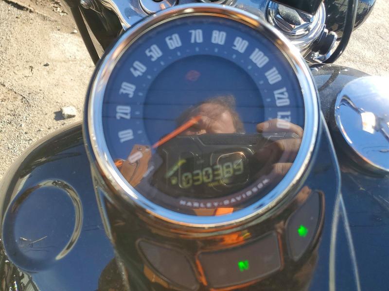 2018 Harley-Davidson Flhcs Heritage Classic 114