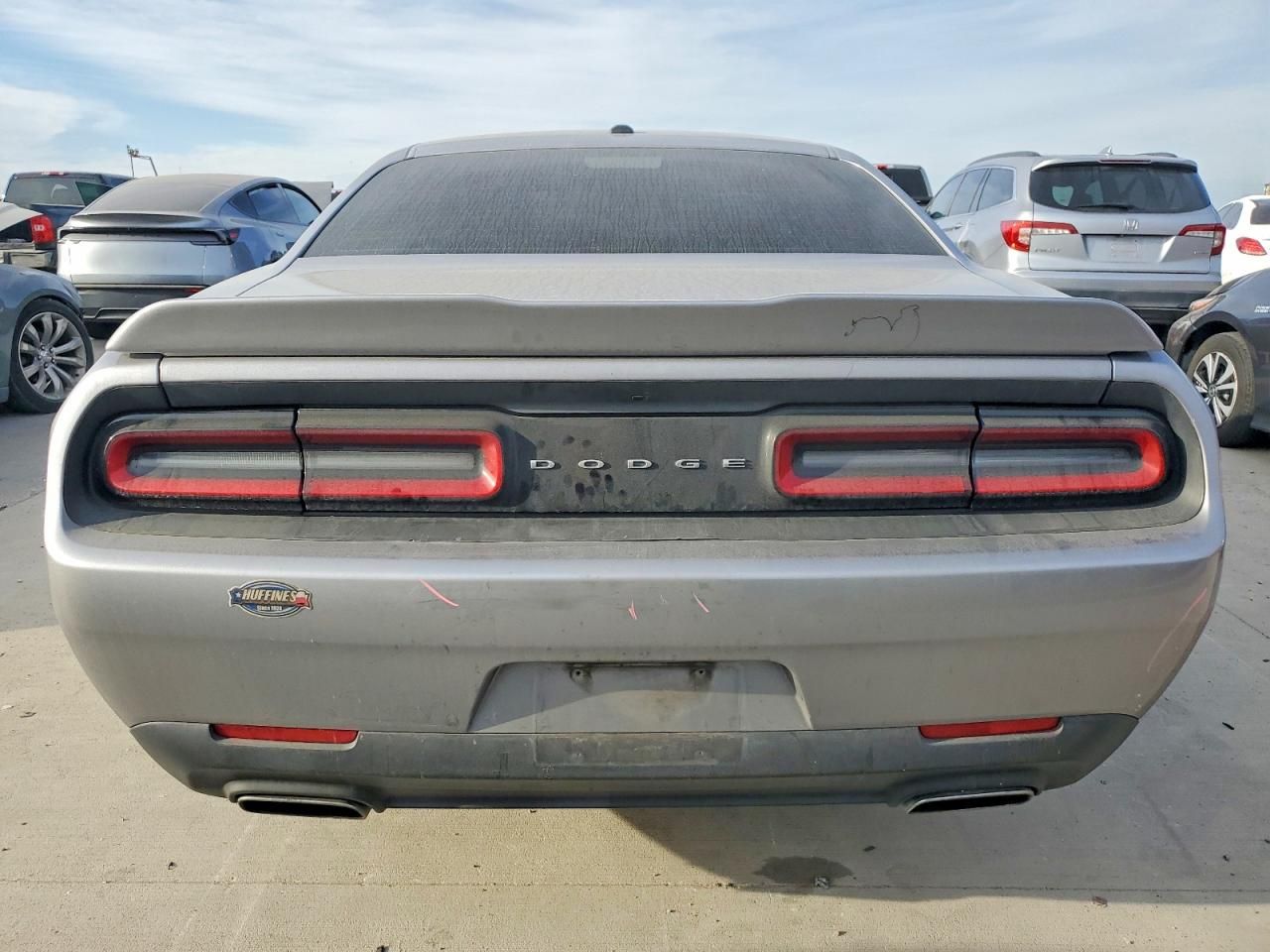 2016 Dodge Challenger sxt