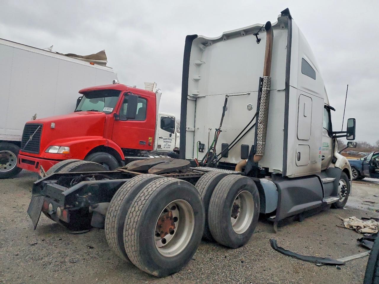 2022 Kenworth T680 Semi Truck