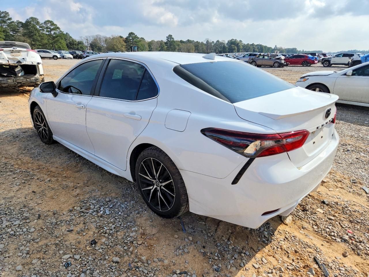 2022 Toyota Camry se