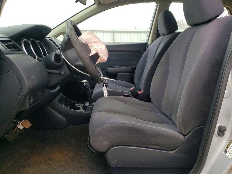 2009 Nissan Versa s