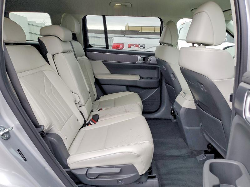 2025 Hyundai Santa fe sel