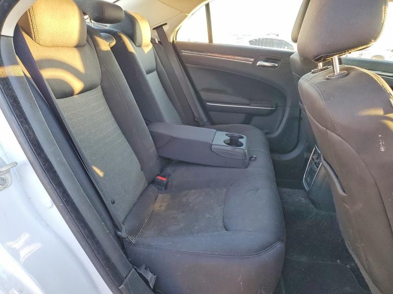 2022 Chrysler 300 Touring