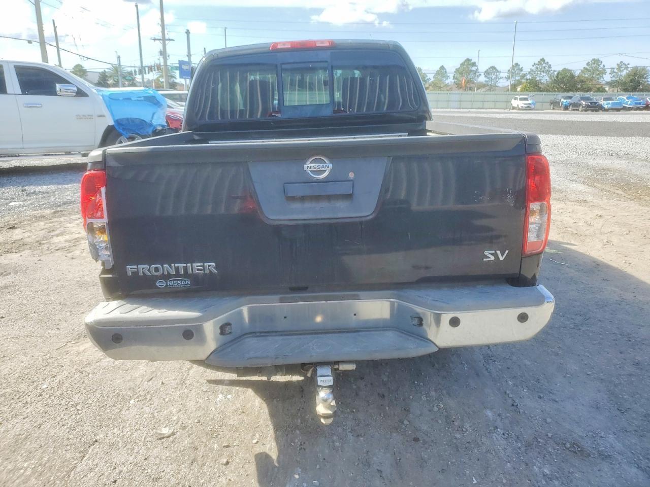 2018 Niss Frontier S