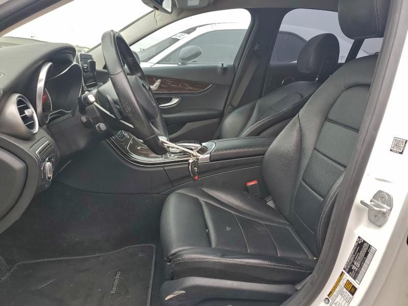 2015 Mercedes-Benz C300