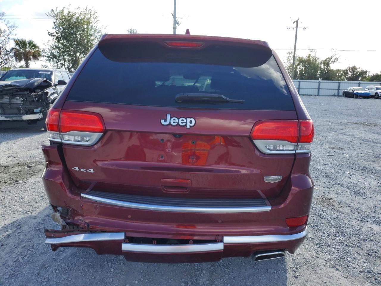2020 Jeep Grand Cherokee Summit