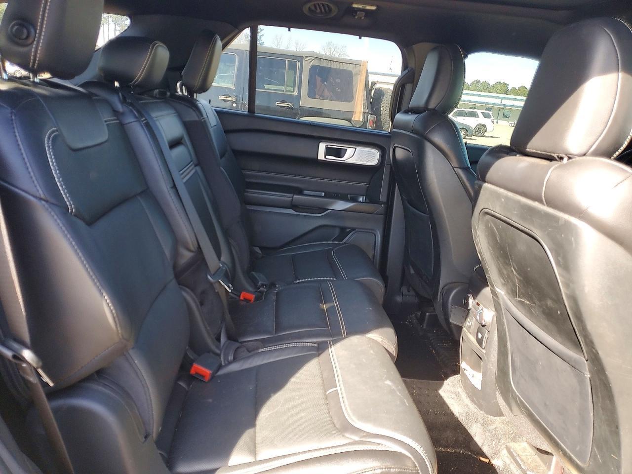 2020 Ford Explorer st