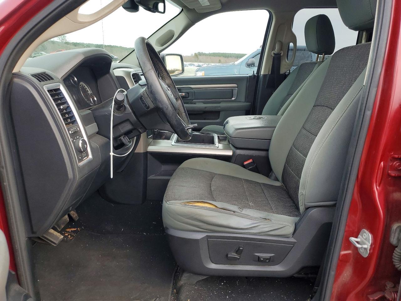 2014 Dodge Ram 1500 slt