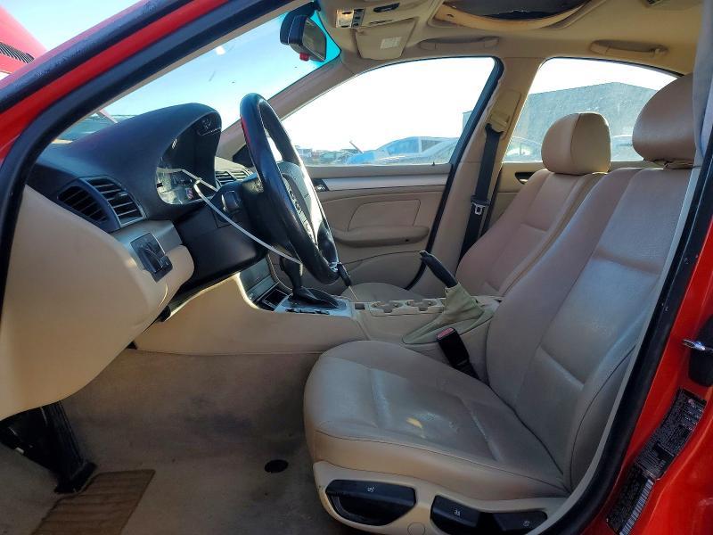 2002 BMW 325 i