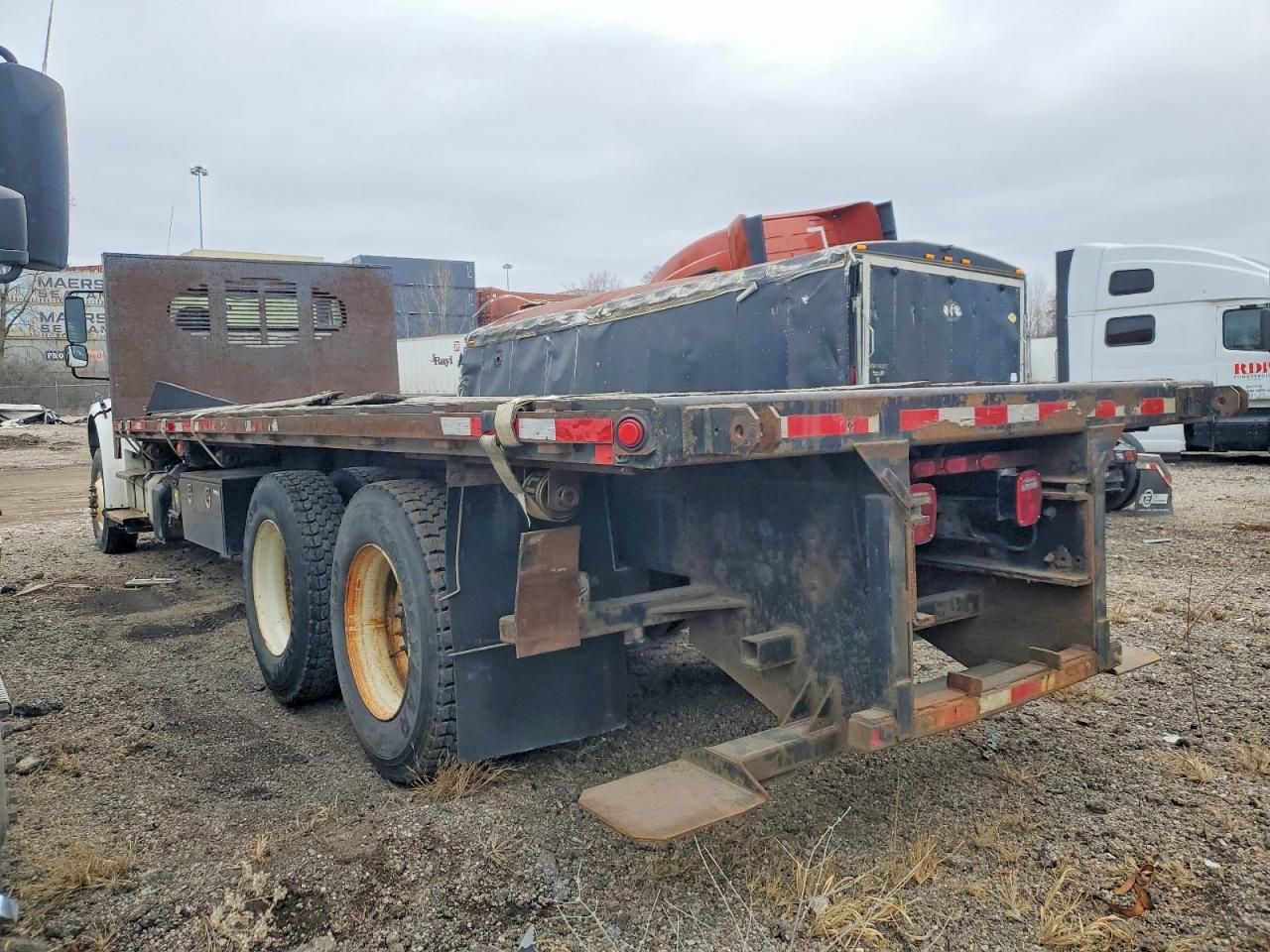 2014 Freightliner Business Class M2 Flatbed Truck