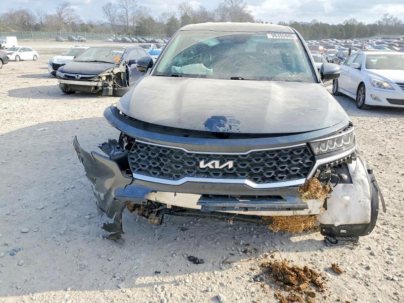 2023 KIA Sorento lx