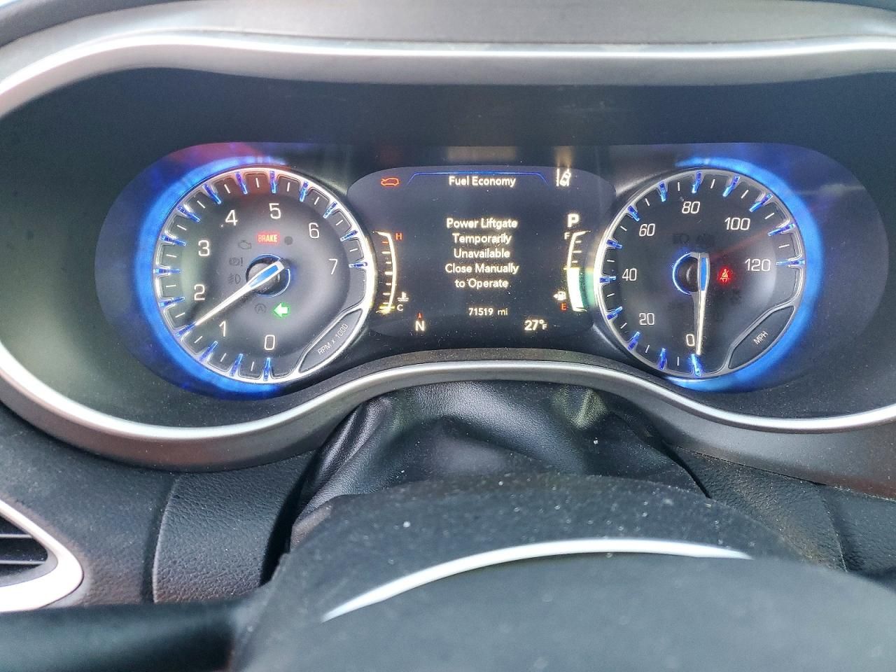 2020 Chrysler Pacifica Touring l