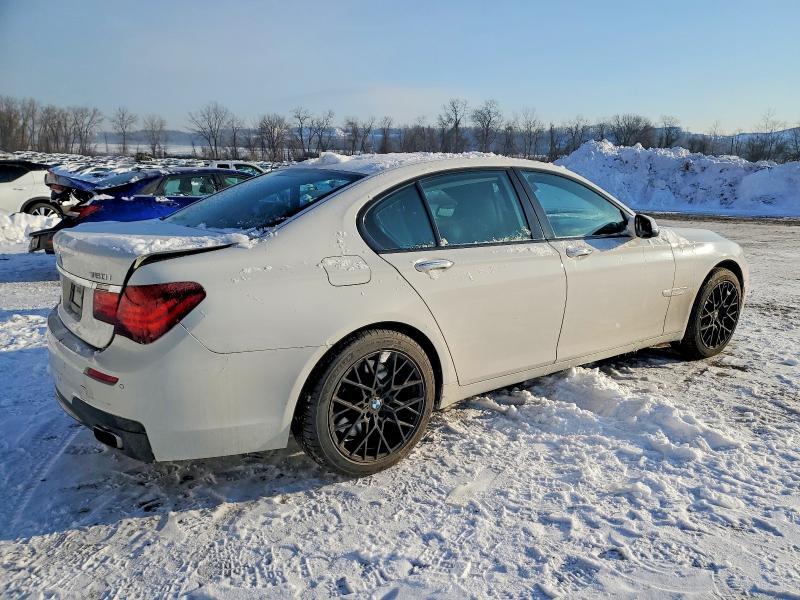2014 BMW 750 xi