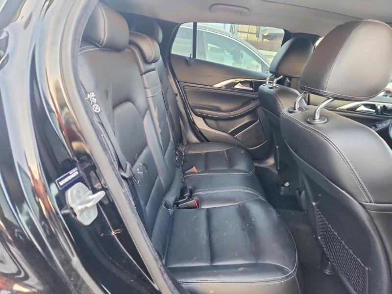 2017 Infinity Qx30 Premium