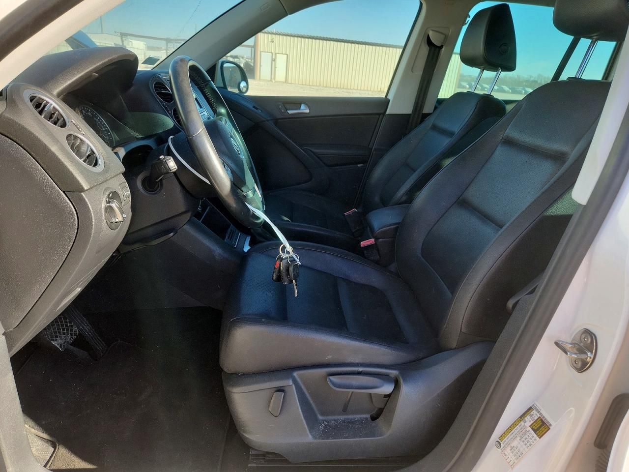 2014 Volkswagen Tiguan s