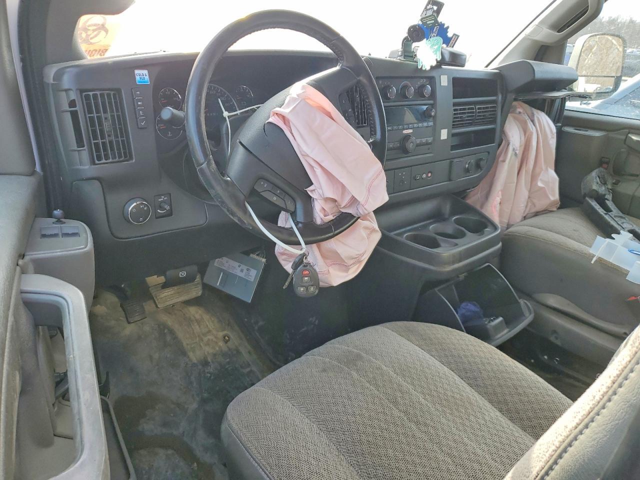 2021 Chevrolet Express 2500 Utility / Service Van
