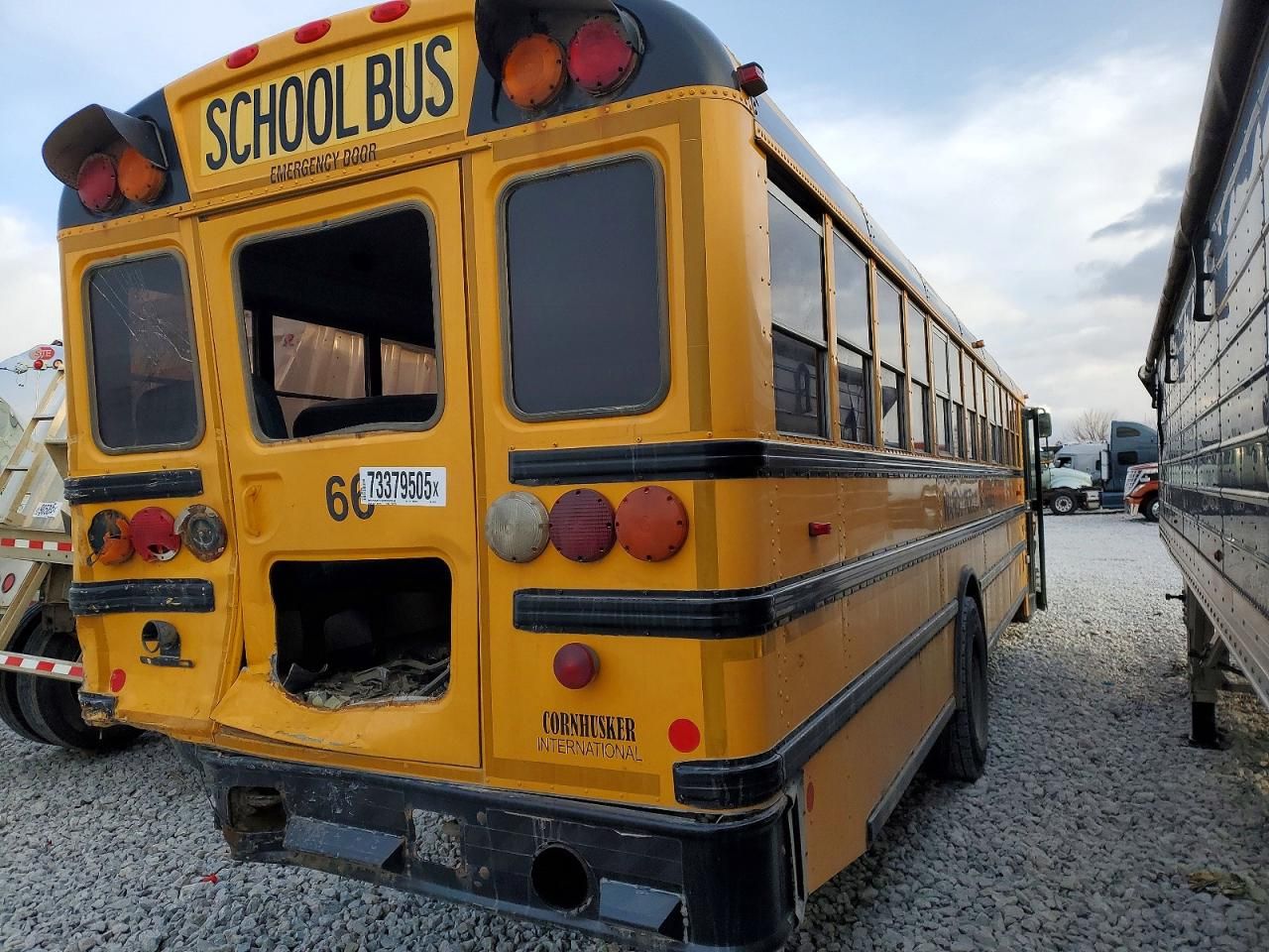 2015 Ic Corporation 3000 CE