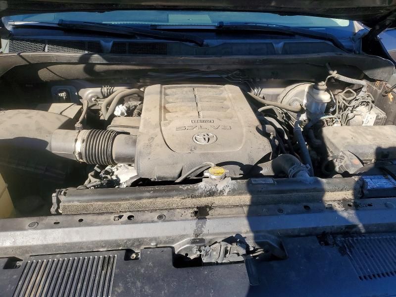 2014 Toyota Tundra SR5