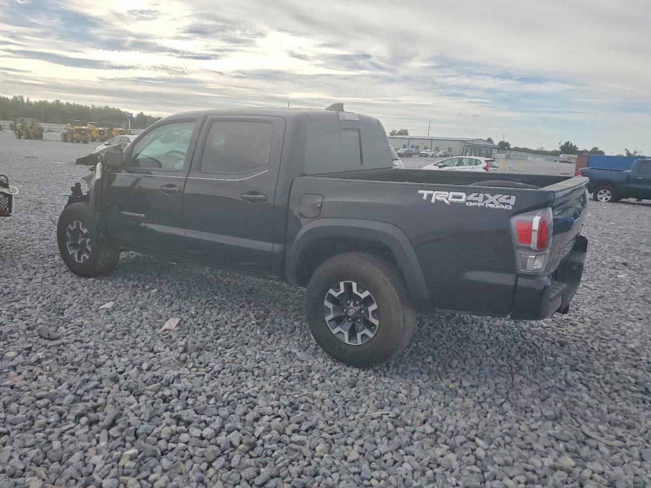 2023 Toyota Tacoma Double cab