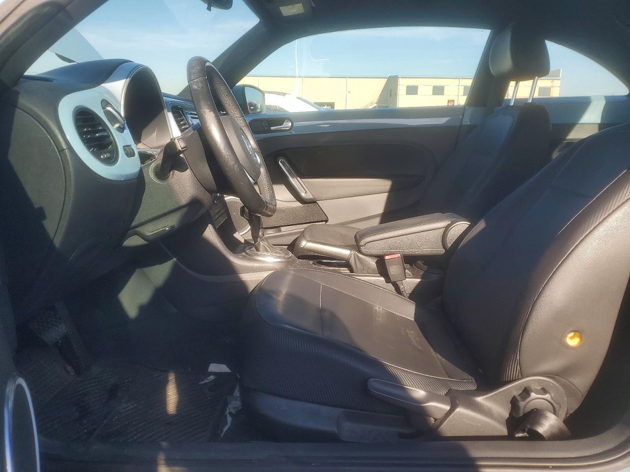 2012 Volkswagen Beetle