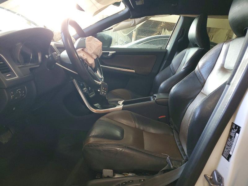 2016 Volvo Xc60 T5 Platinum