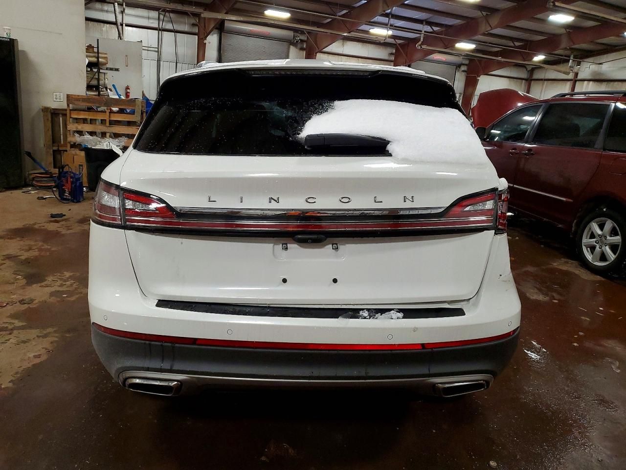 2022 Lincoln Nautilus Reserve