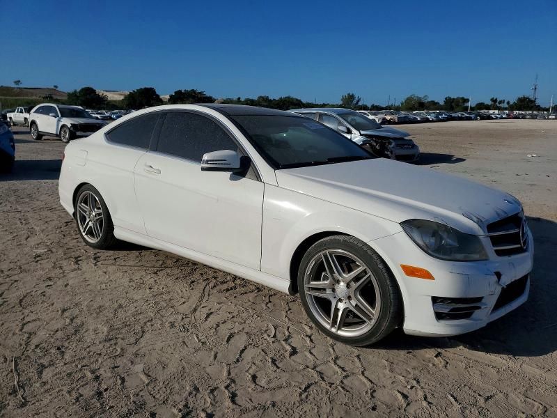 2015 Mercedes-Benz C 250