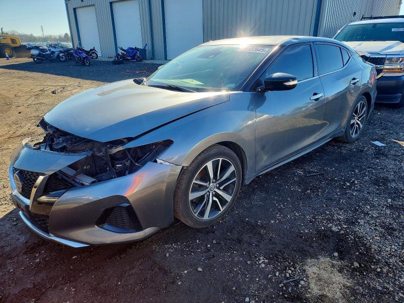 2021 Nissan Maxima sv