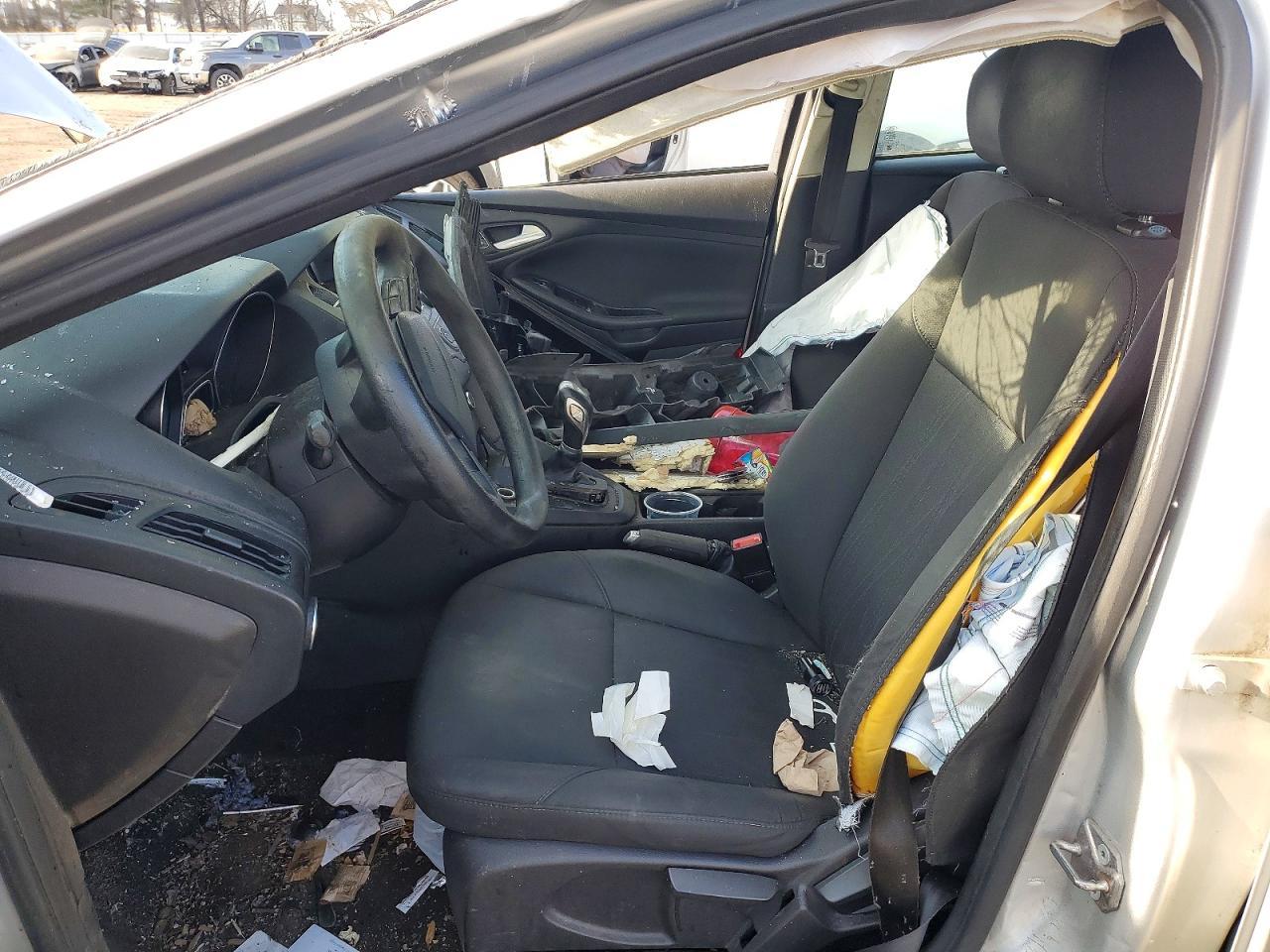 2016 Ford Focus se