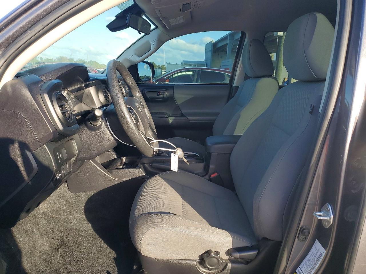 2021 Toyota Tacoma SR V6