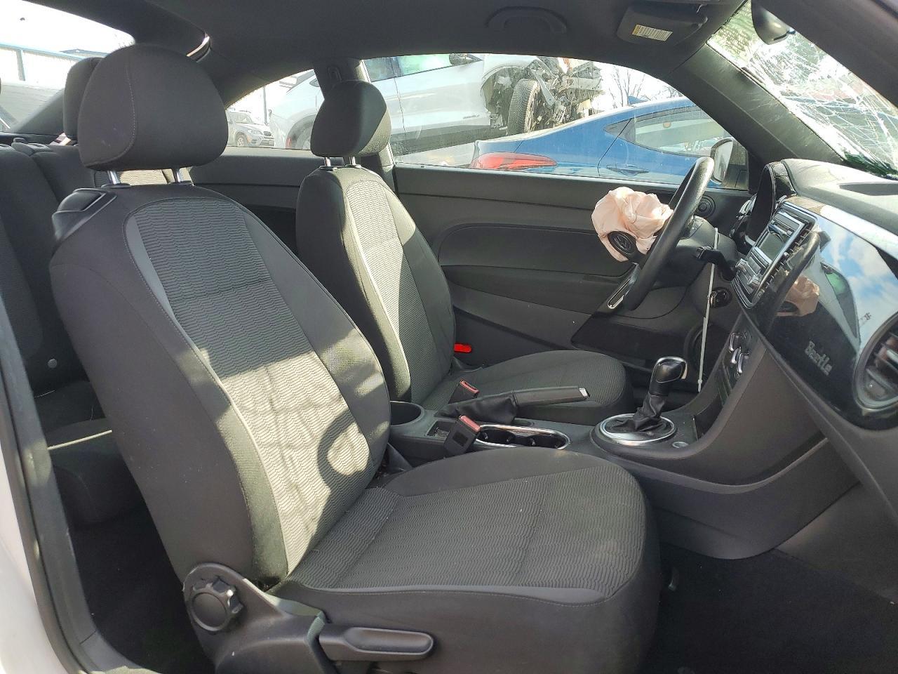 2012 Volkswagen Beetle