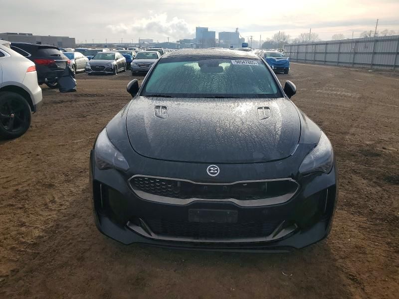2018 KIA Stinger GT2
