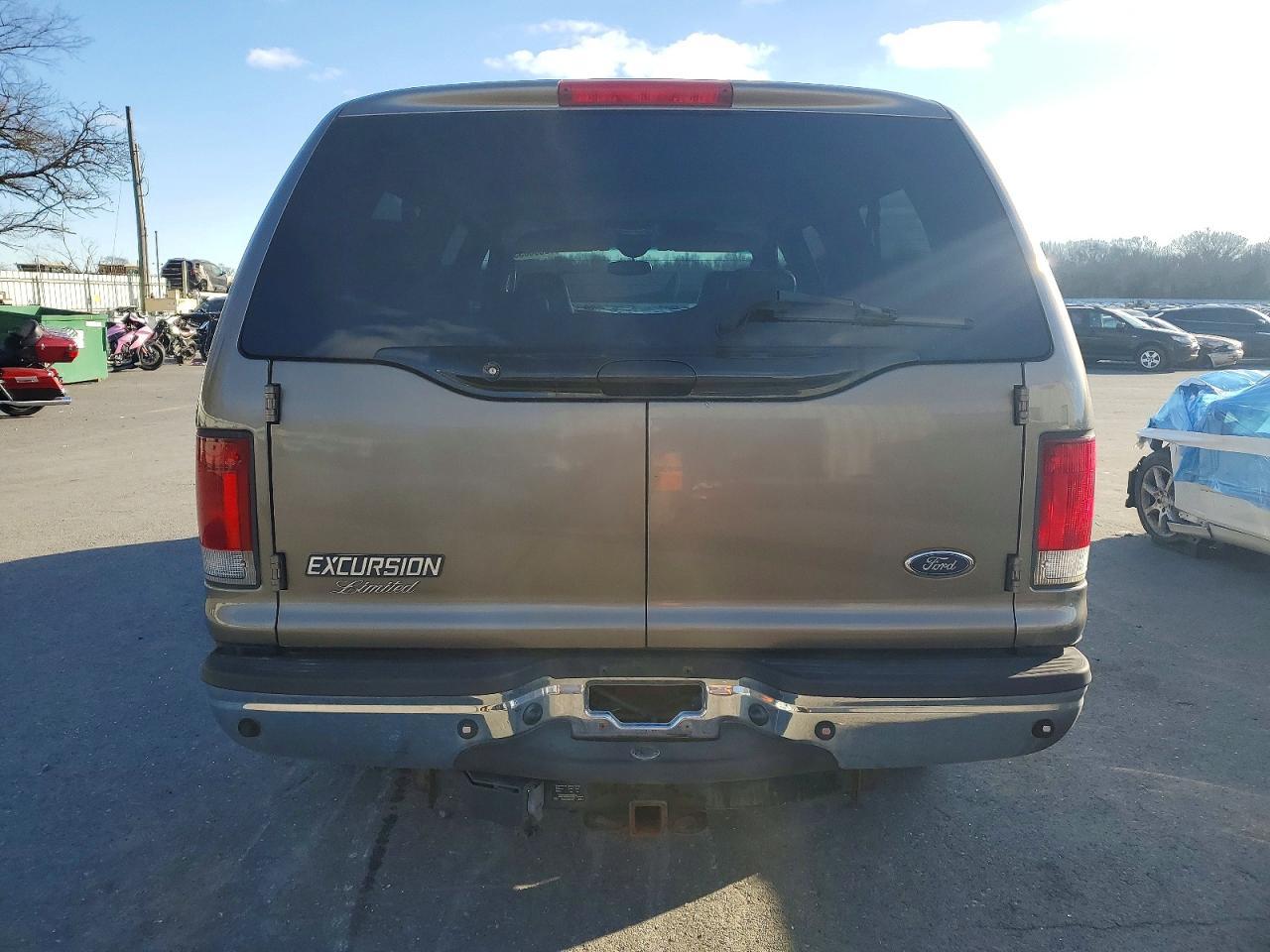 2005 Ford Excursion Limited