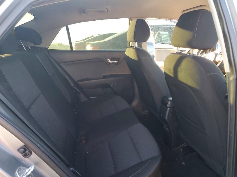 2021 KIA Rio lx
