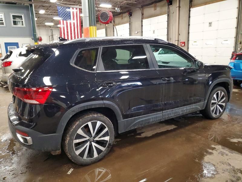 2024 Volkswagen Taos se