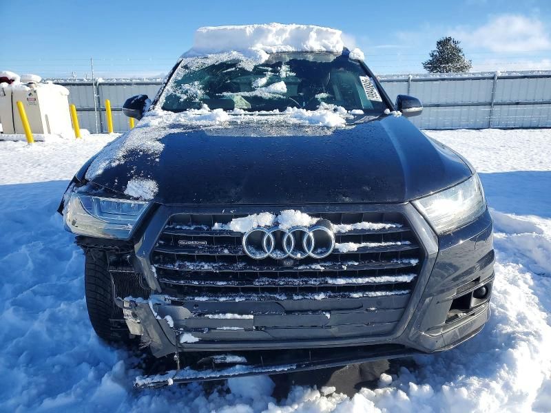 2018 Audi Q7 Prestige