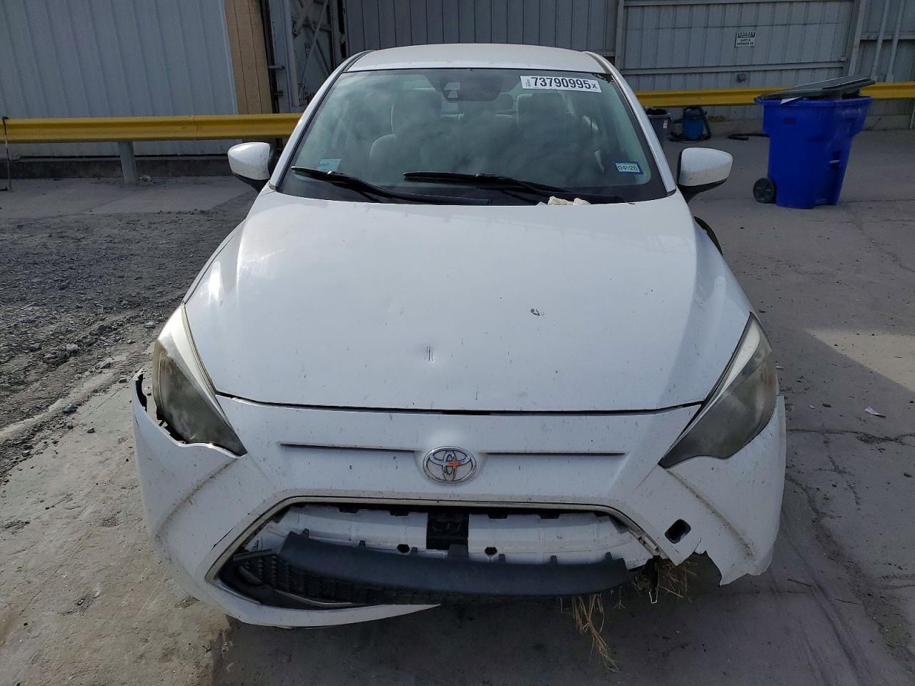 2019 Toyota Yaris le
