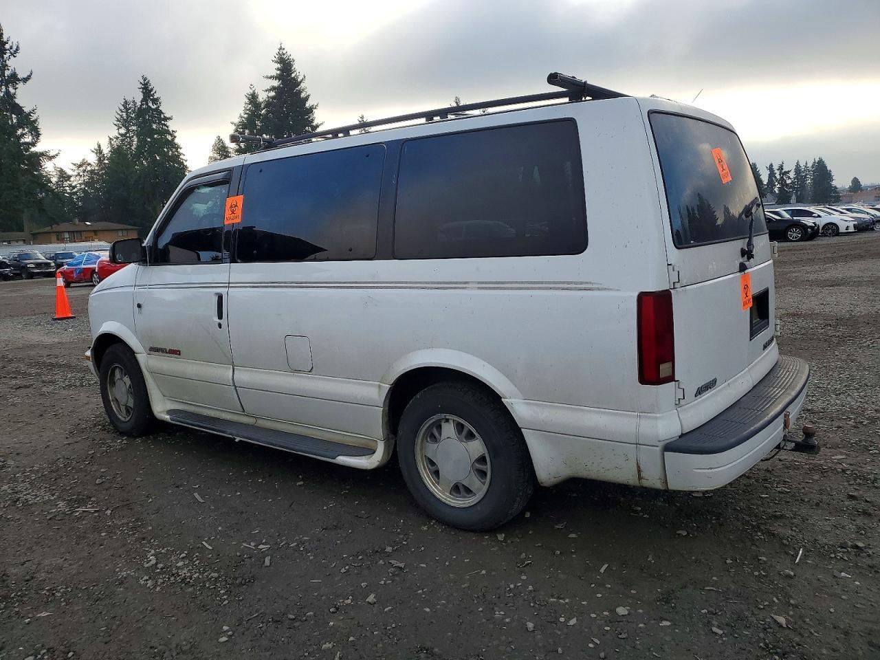2001 Chevrolet Astro