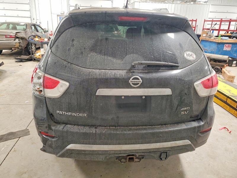 2014 Nissan Pathfinder s