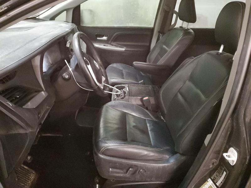 2015 Toyota Sienna Sport