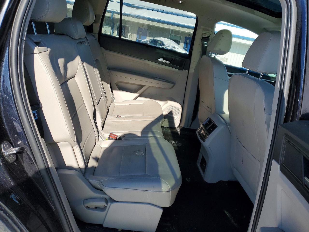 2022 Volkswagen Atlas se