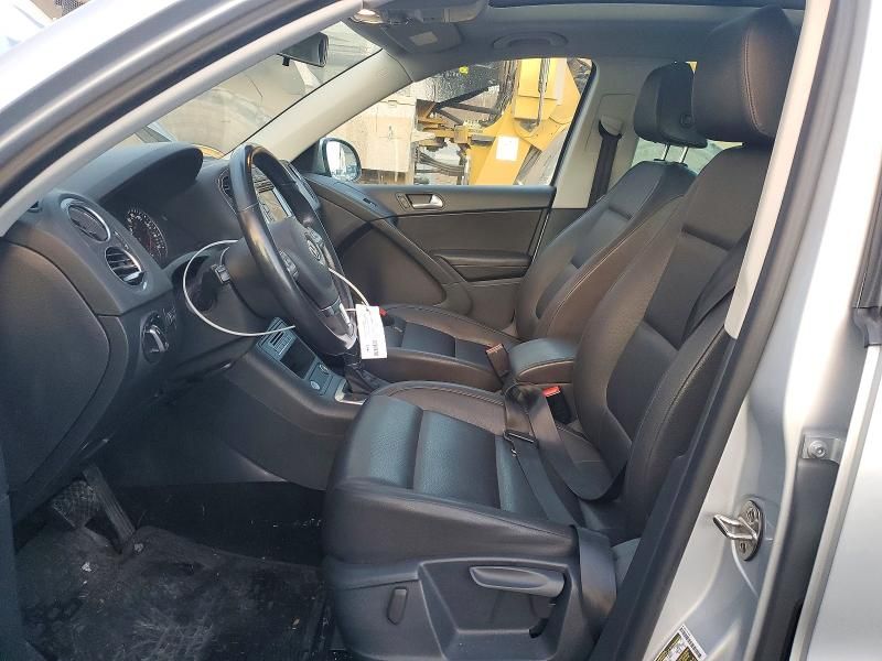 2015 Volkswagen Tiguan s