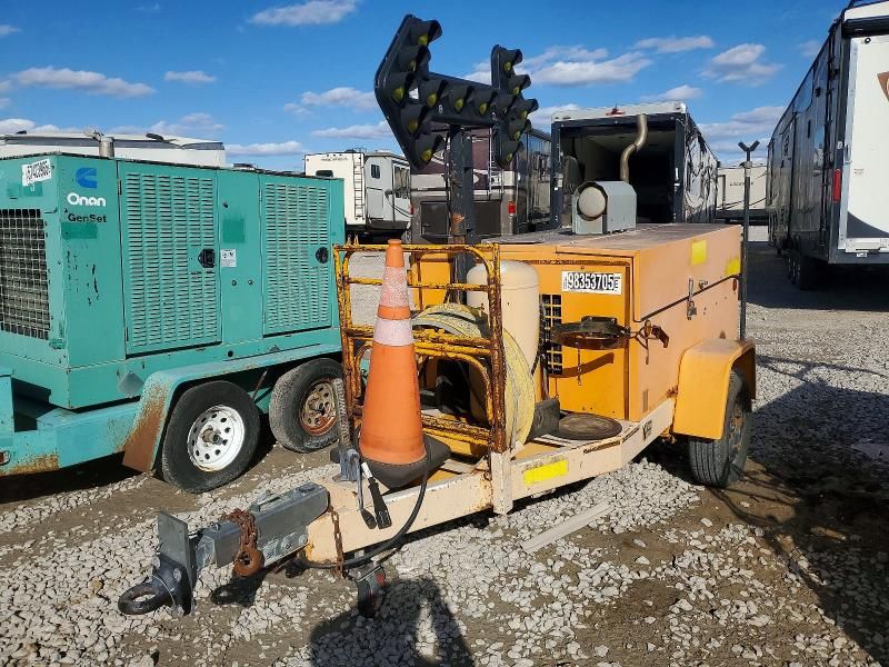 2001 Team Fenex F151 np Manhole Support Trailer