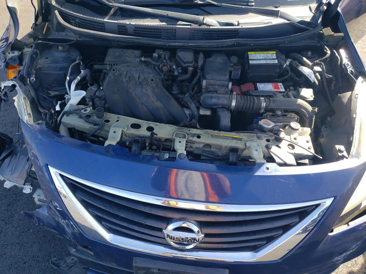2013 Nissan Versa s