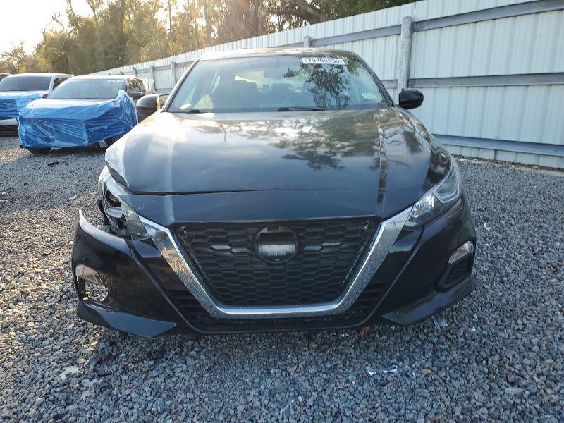2019 Nissan Altima s