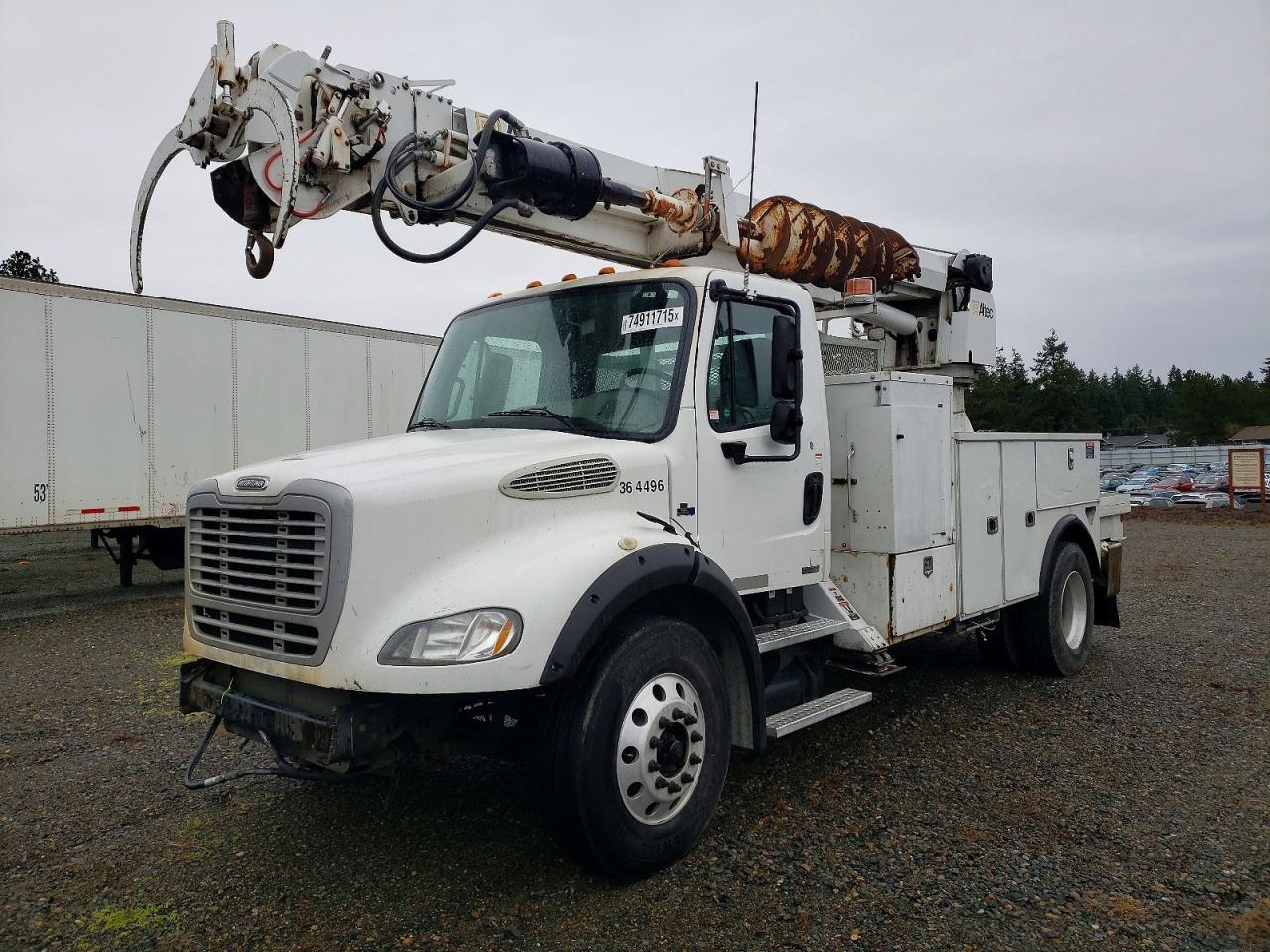 2016 Freigliner 2016 Freightliner Business Class M2 Digger Derrick